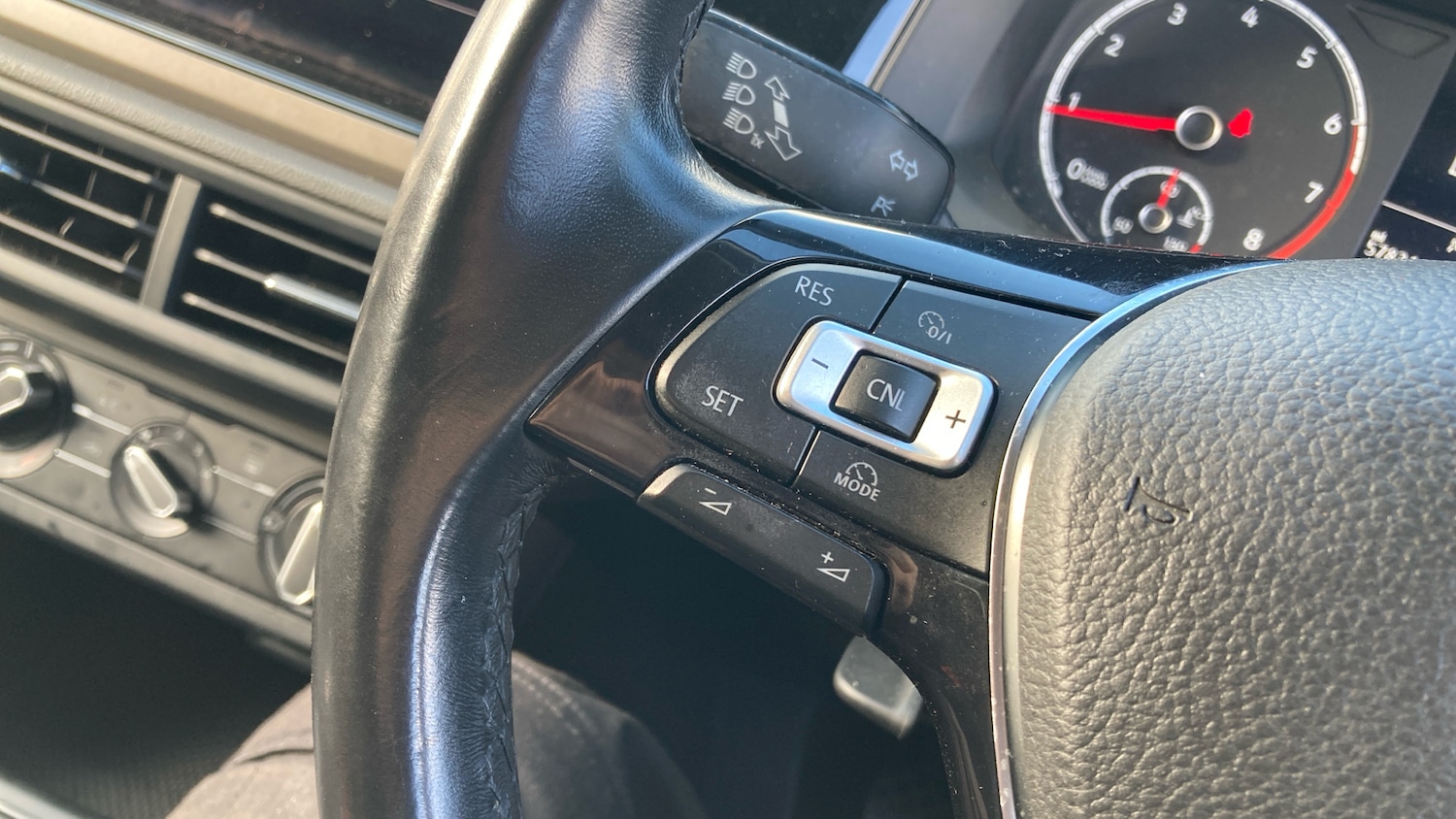 Used Volkswagen Polo 2021 for sale - 76517529: Photo 25