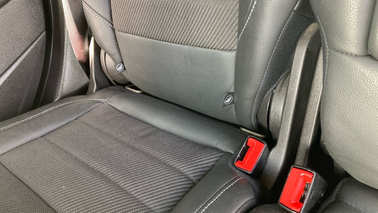 Used Ford Kuga 2014 for sale - 77300904: Photo 17