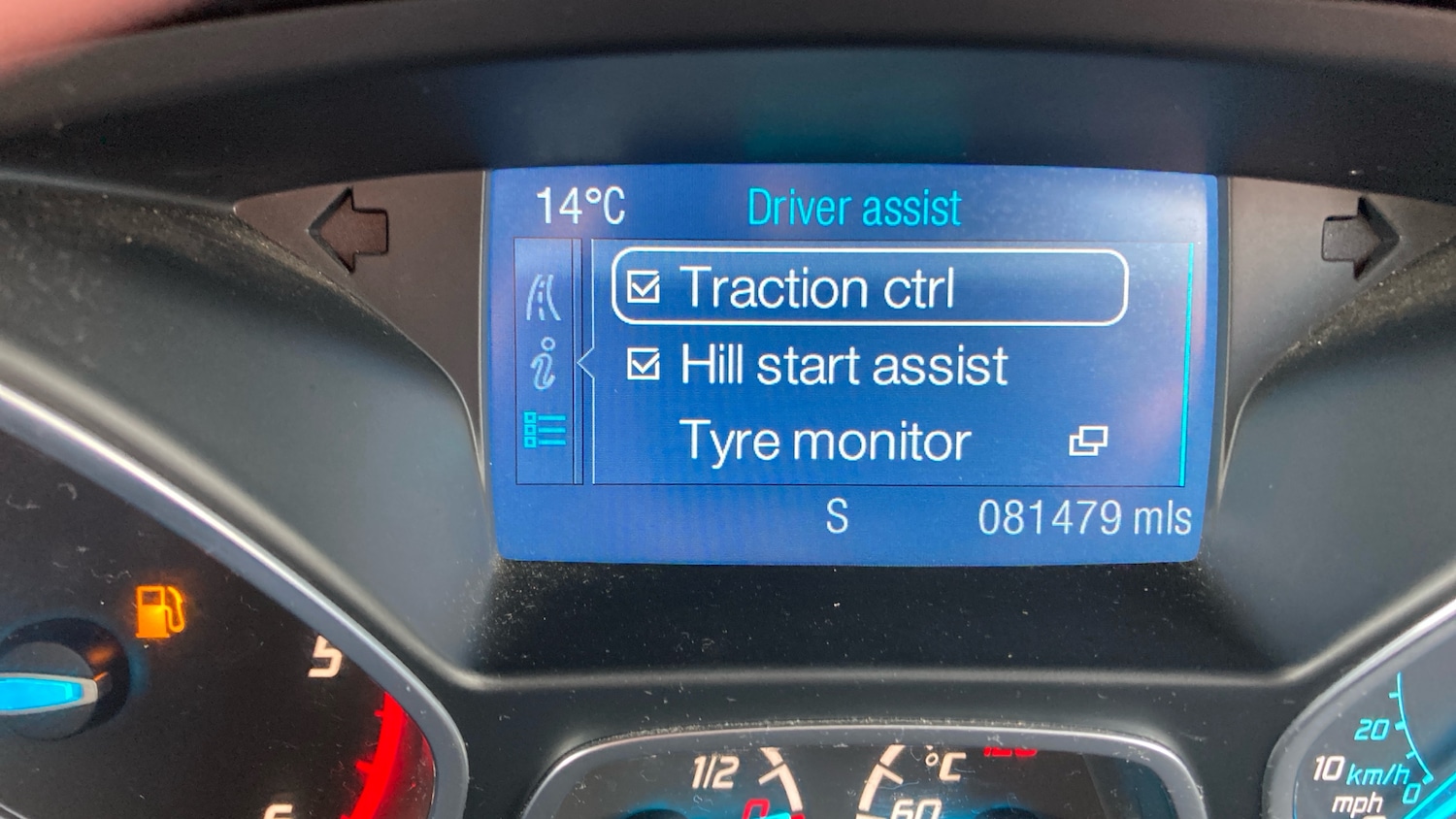 Used Ford Kuga 2014 for sale - 77300904: Photo 38