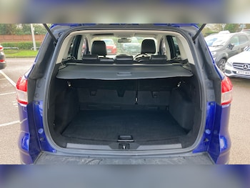 Used Ford Kuga 2014 for sale - 77300904: Photo