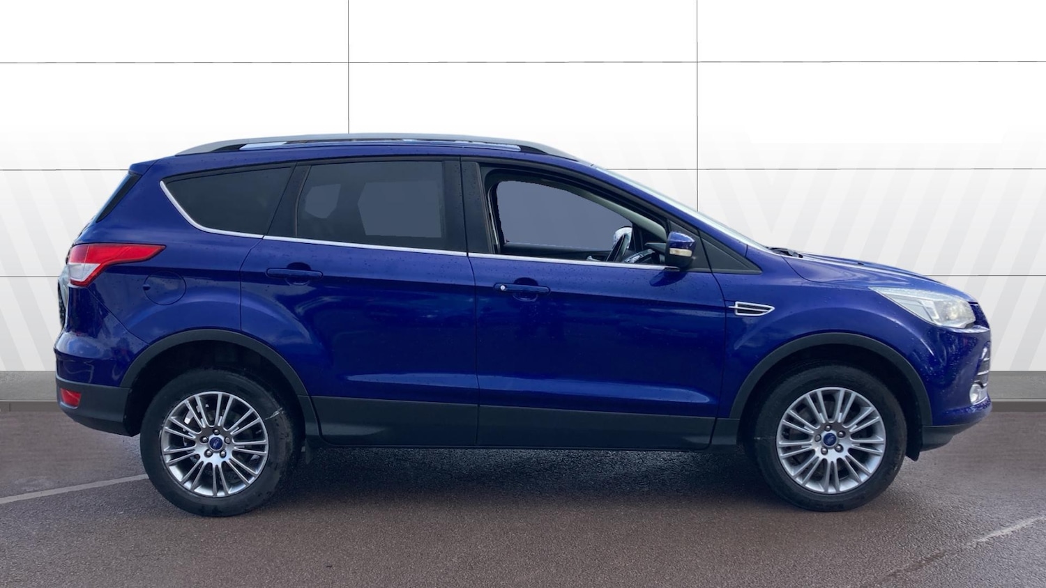 Used Ford Kuga 2014 for sale - 77300904: Photo 5