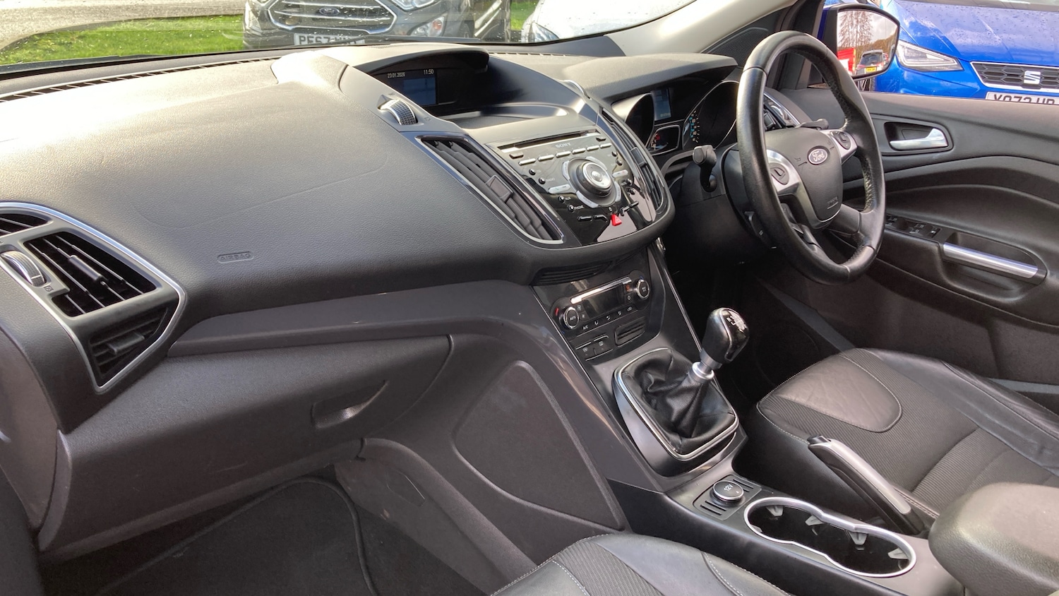 Used Ford Kuga 2014 for sale - 77300904: Photo 9