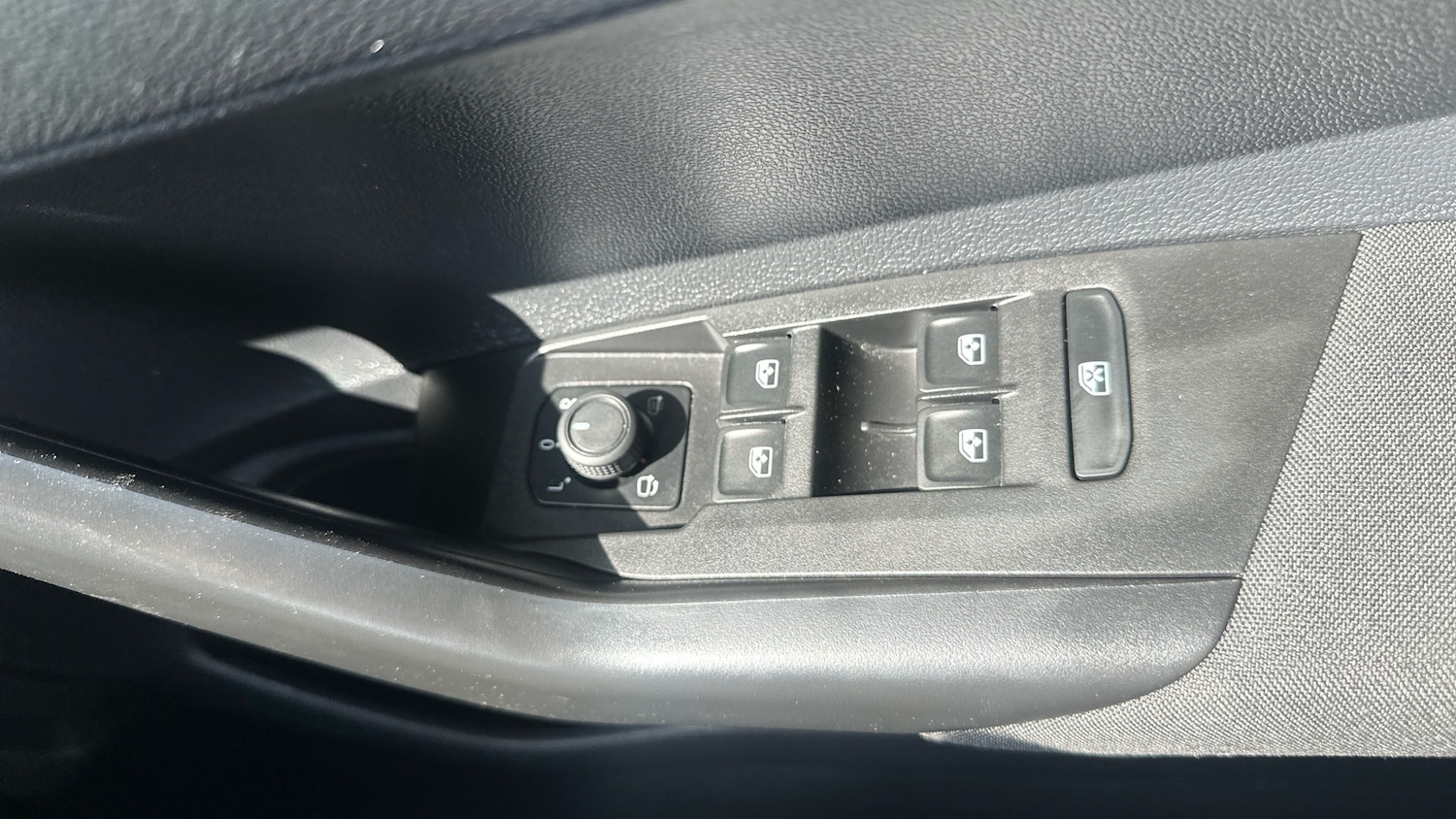 Used Volkswagen Polo 2022 for sale - 76477109: Photo 27