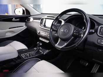 Used Kia Sorento 2016 for sale - 76659339: Photo