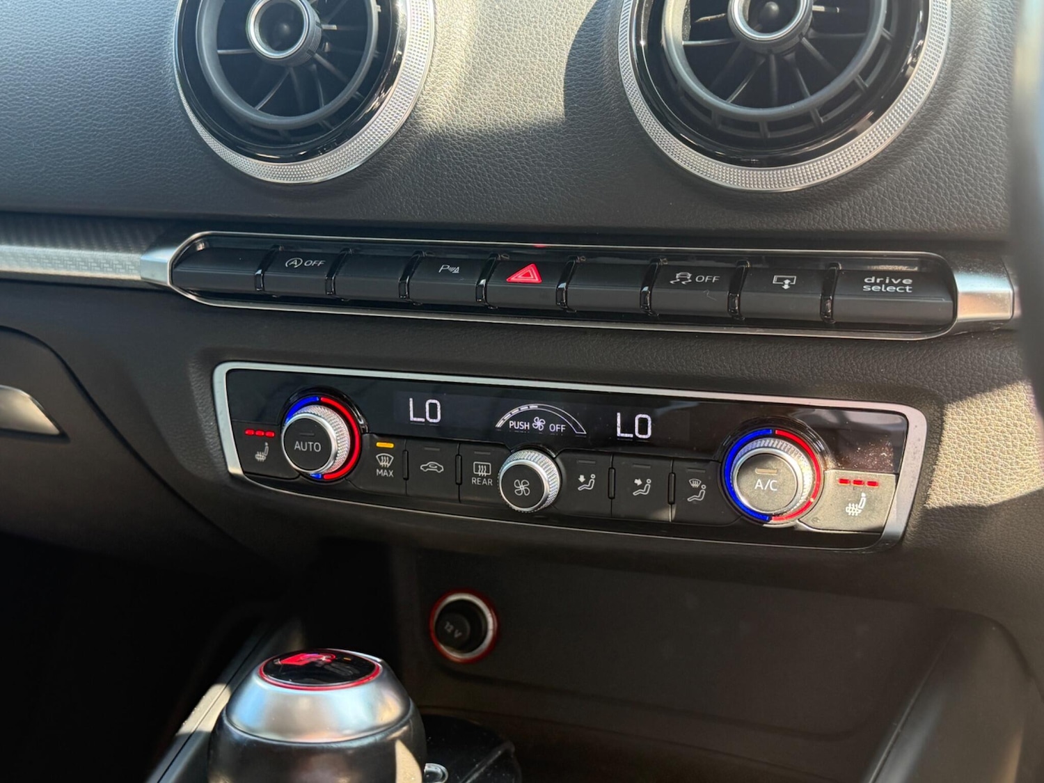 Used Audi RS3 2015 for sale - 77957011: Photo 10