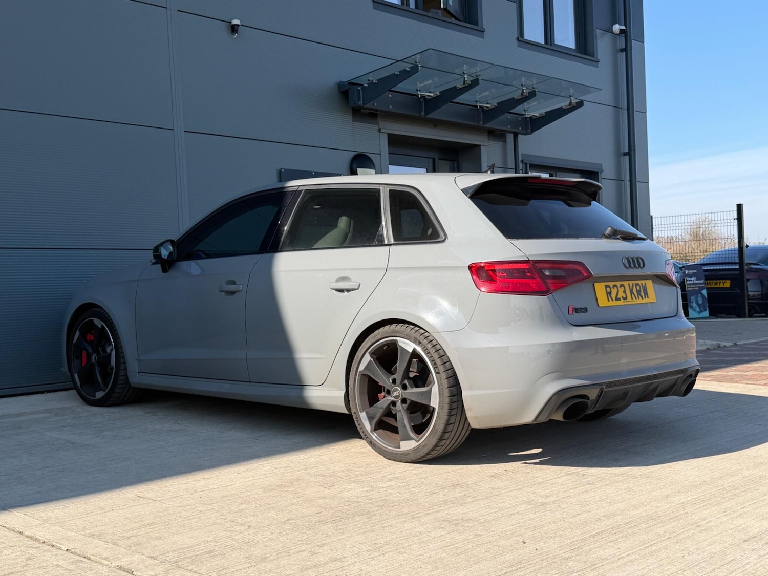 Used Audi RS3 2015 for sale - 77957011: Photo 4