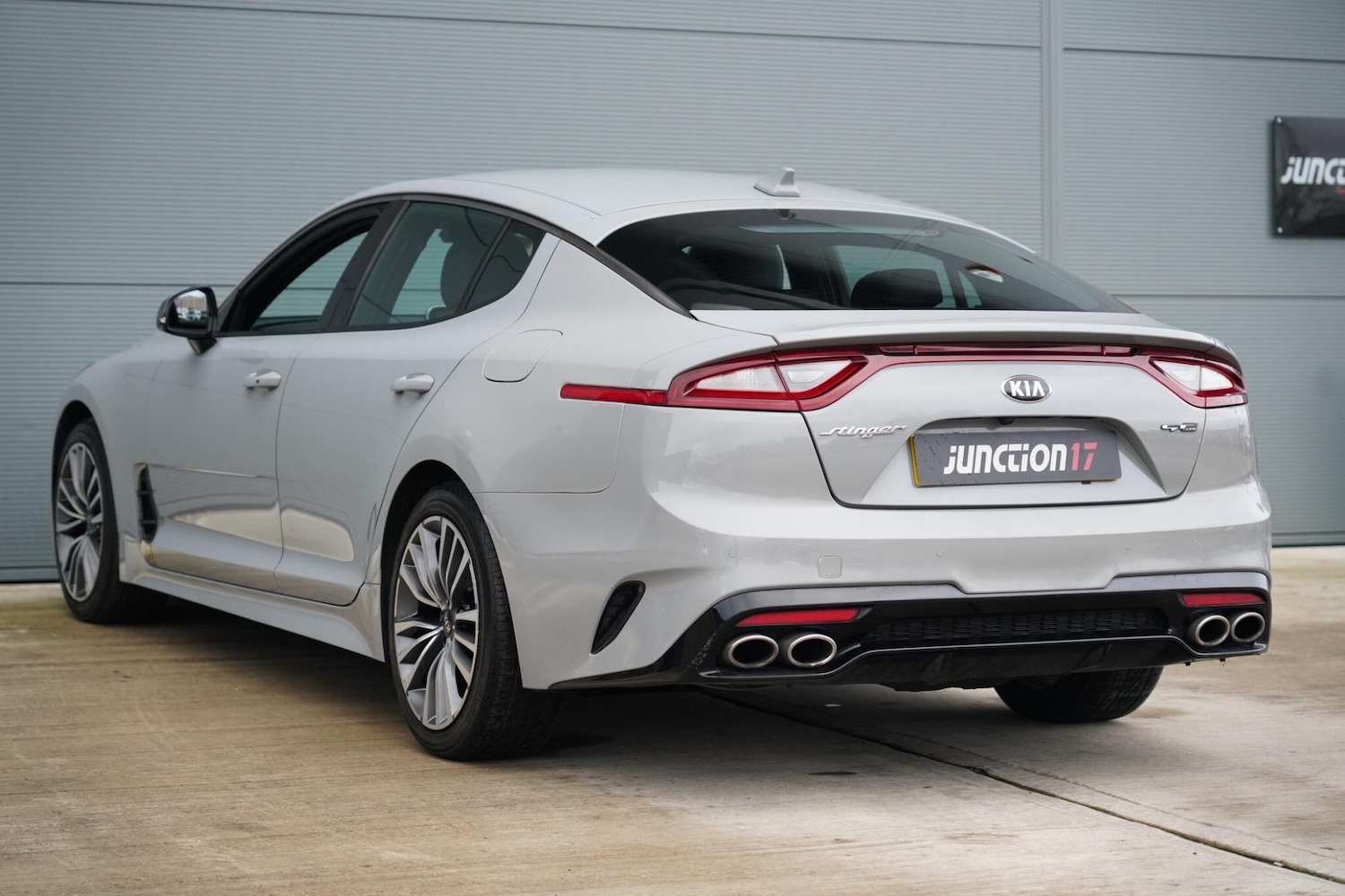 Used Kia Stinger 2018 for sale - 77495879: Photo 6