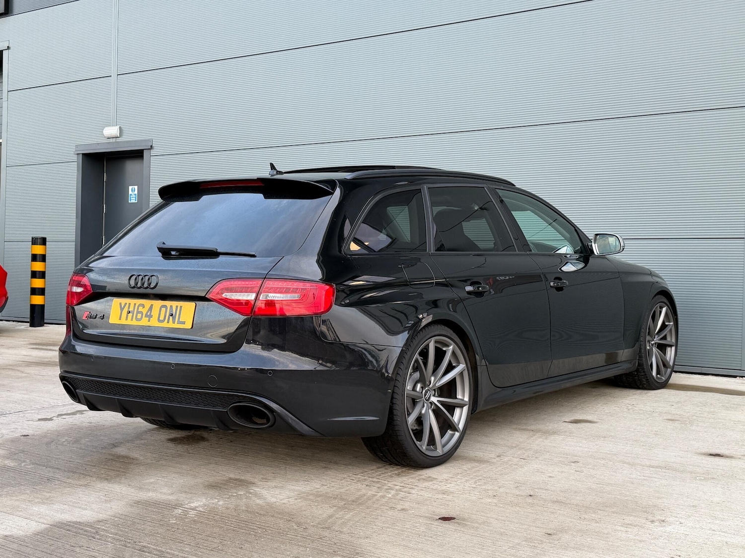 Used Audi RS4 Avant 2014 for sale - 76832307: Photo 14