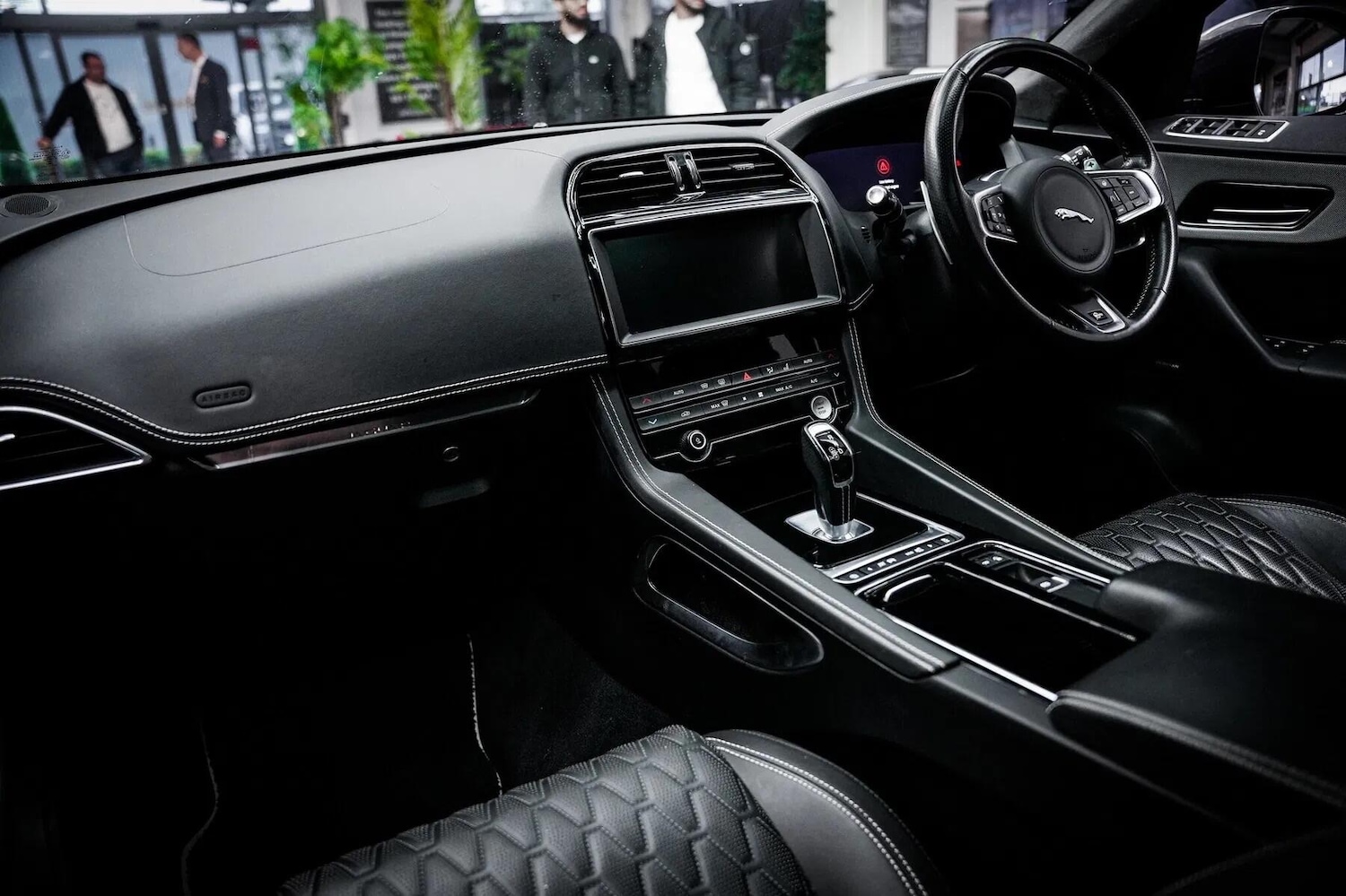 Used Jaguar F-Pace 2019 for sale - 77174665: Photo 20