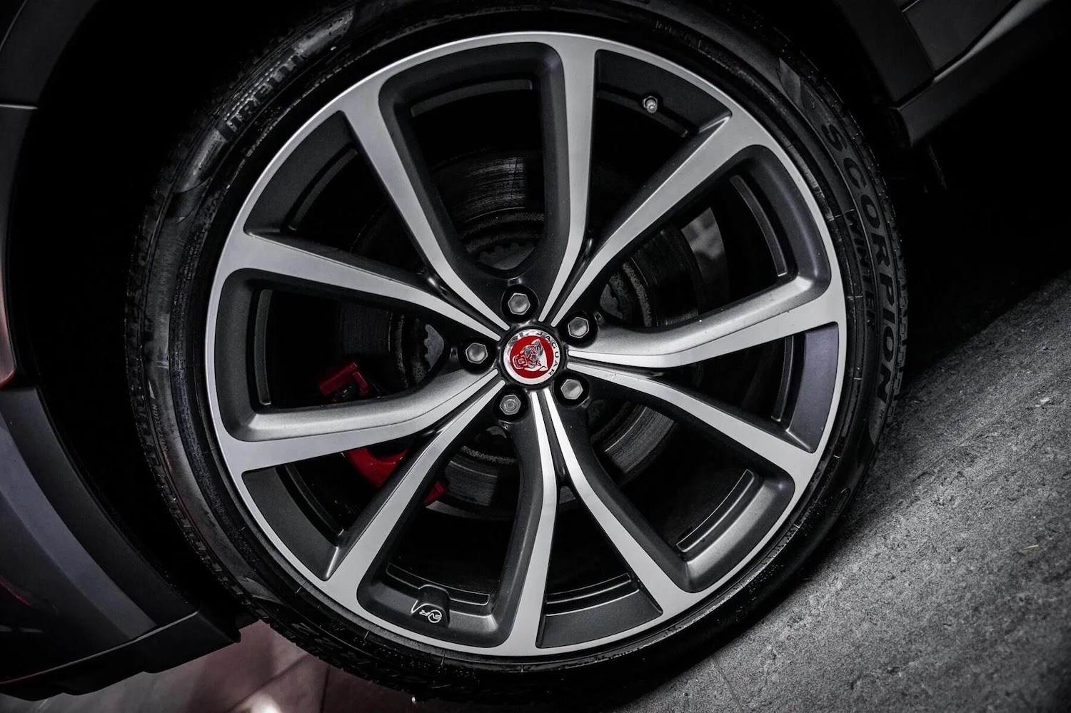 Used Jaguar F-Pace 2019 for sale - 77174665: Photo 24