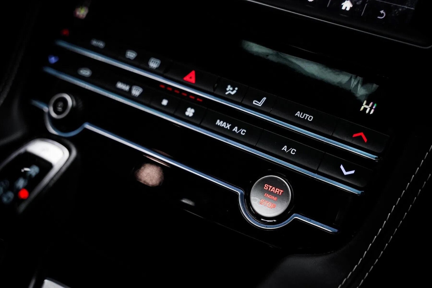 Used Jaguar F-Pace 2019 for sale - 77174665: Photo 36