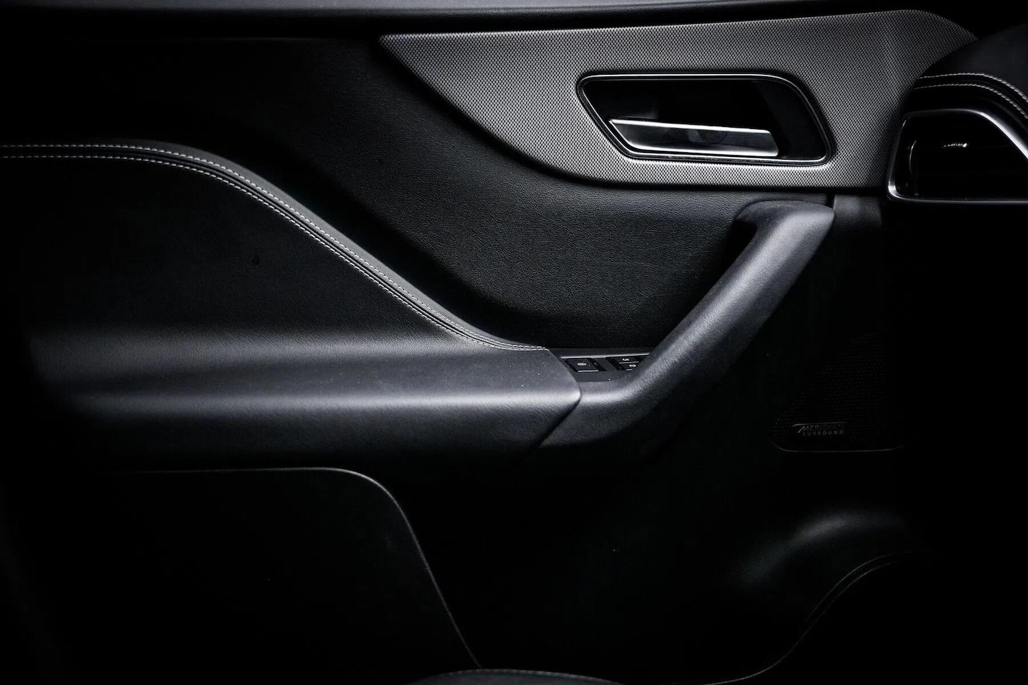 Used Jaguar F-Pace 2019 for sale - 77174665: Photo 41