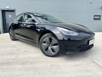 Used Tesla Model 3 2019 for sale - 79236093: Photo