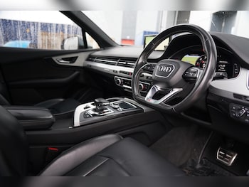 Used Audi Q7 2018 for sale - 77695829: Photo