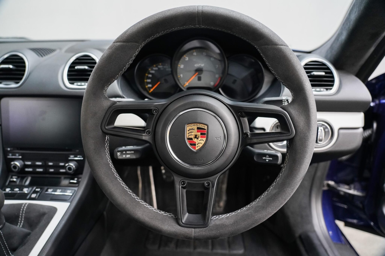 Used Porsche Cayman 2020 for sale - 76658315: Photo 13