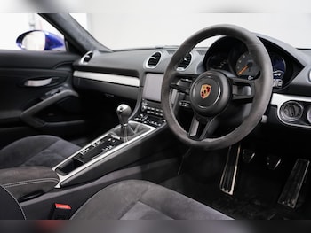 Used Porsche Cayman 2020 for sale - 76658315: Photo