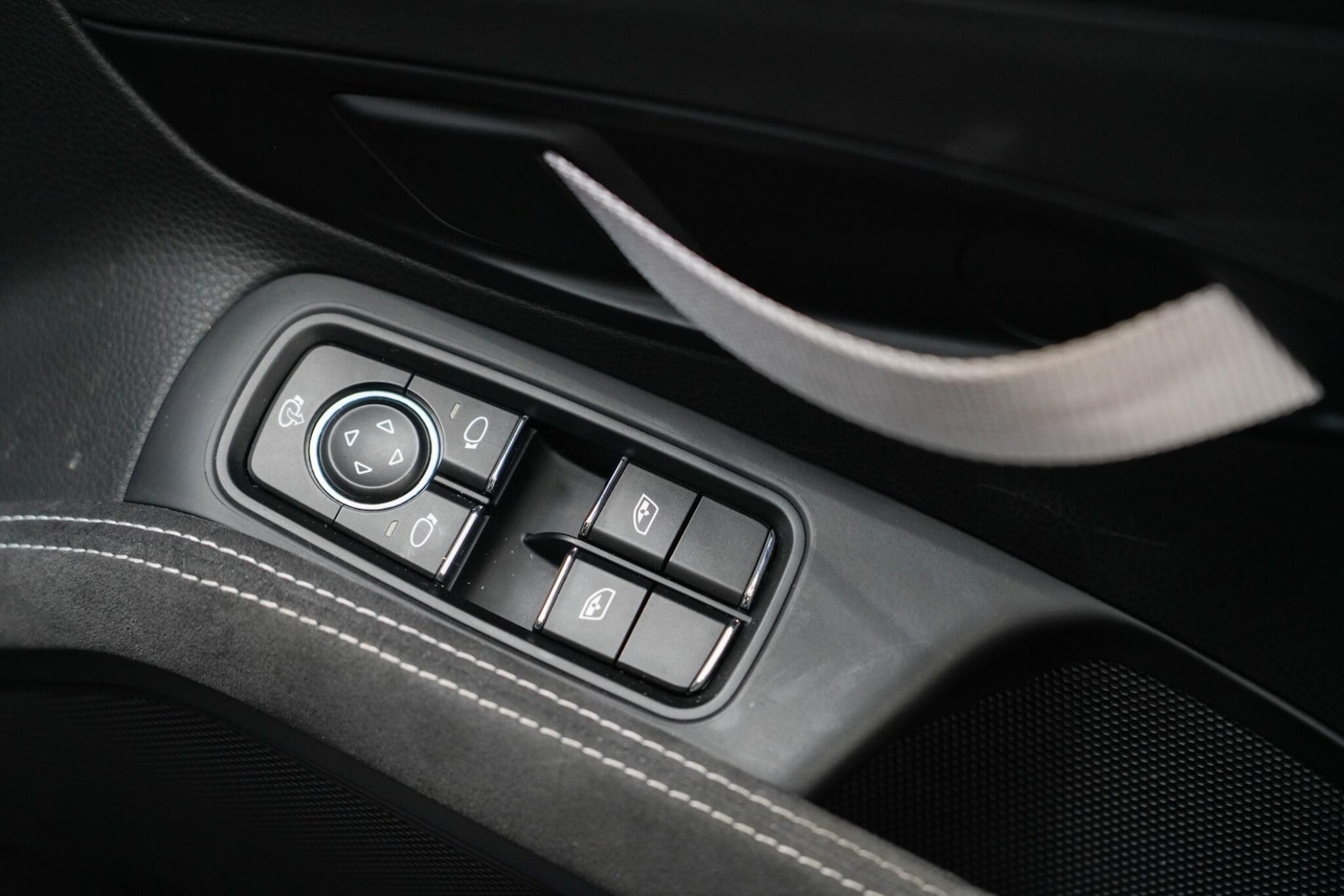 Used Porsche Cayman 2020 for sale - 76658315: Photo 34