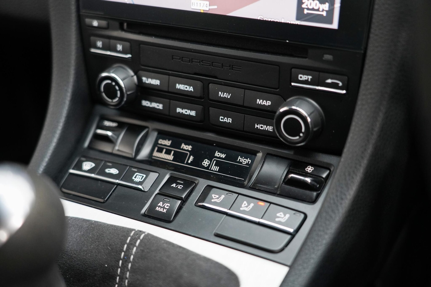 Used Porsche Cayman 2020 for sale - 76658315: Photo 38