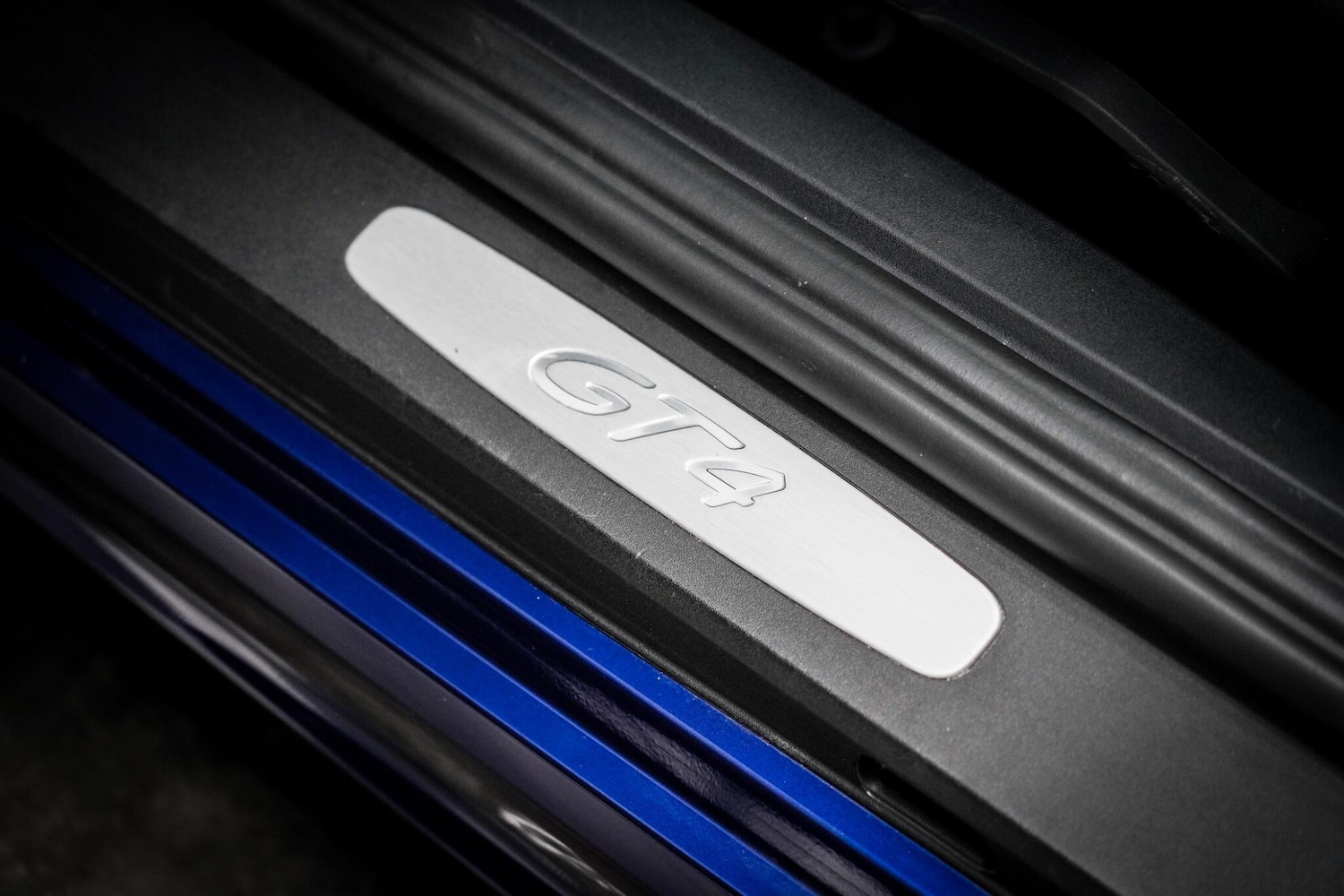 Used Porsche Cayman 2020 for sale - 76658315: Photo 39