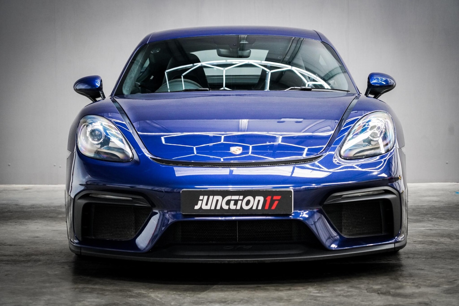 Used Porsche Cayman 2020 for sale - 76658315: Photo 5