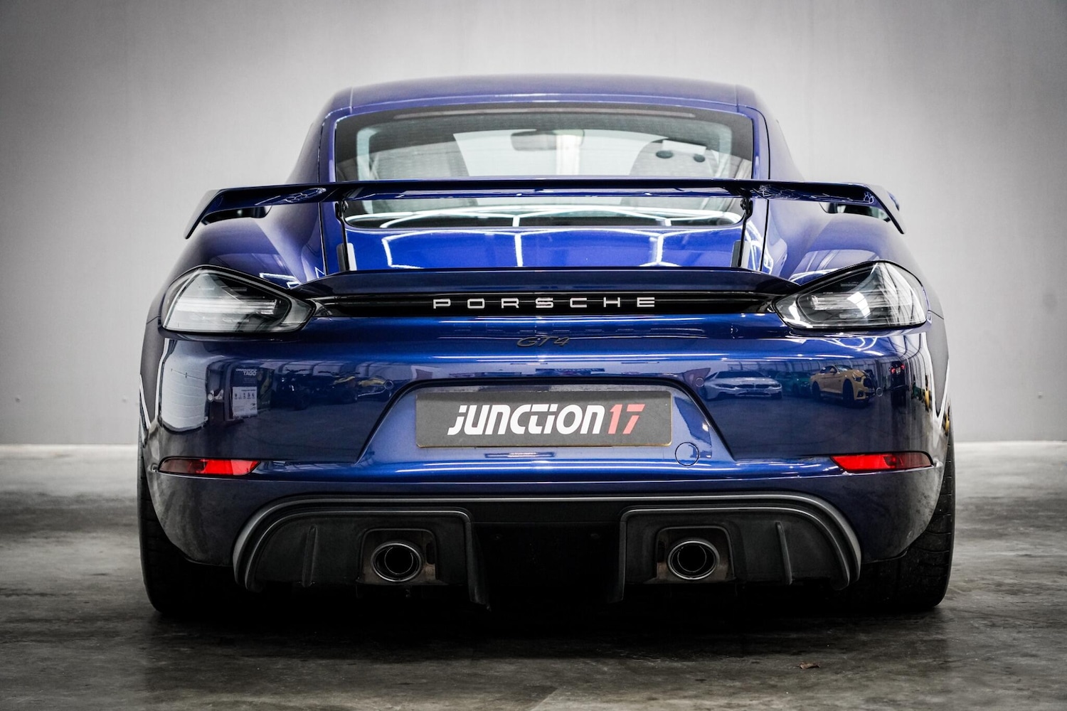 Used Porsche Cayman 2020 for sale - 76658315: Photo 8