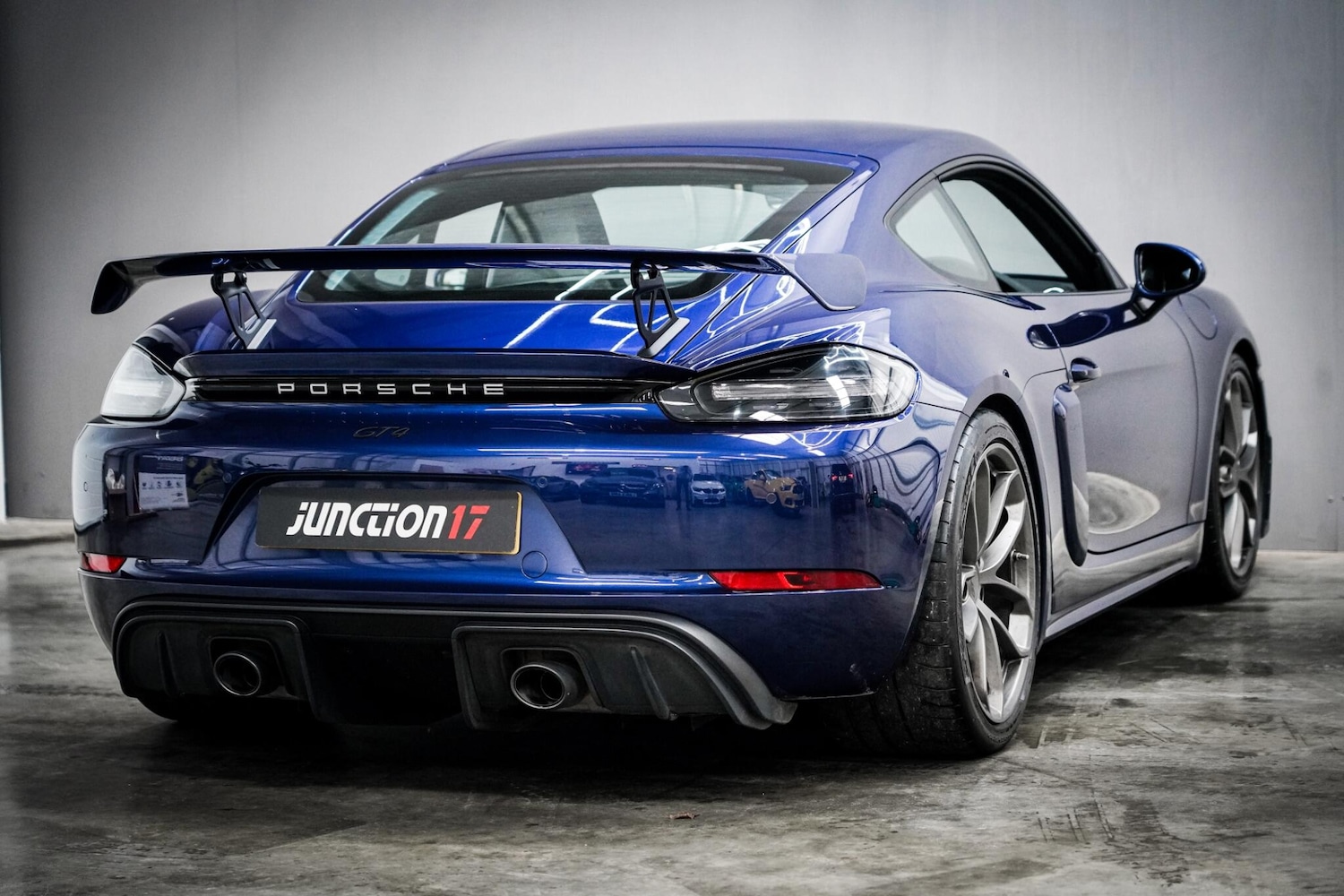 Used Porsche Cayman 2020 for sale - 76658315: Photo 9