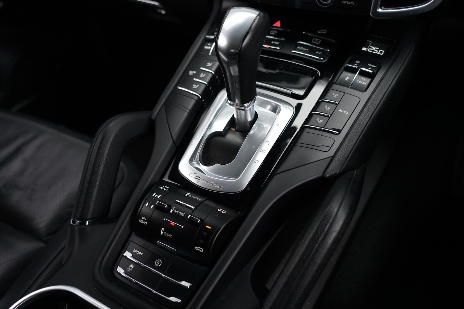 Used Porsche Cayenne 2013 for sale - 77191735: Photo 26