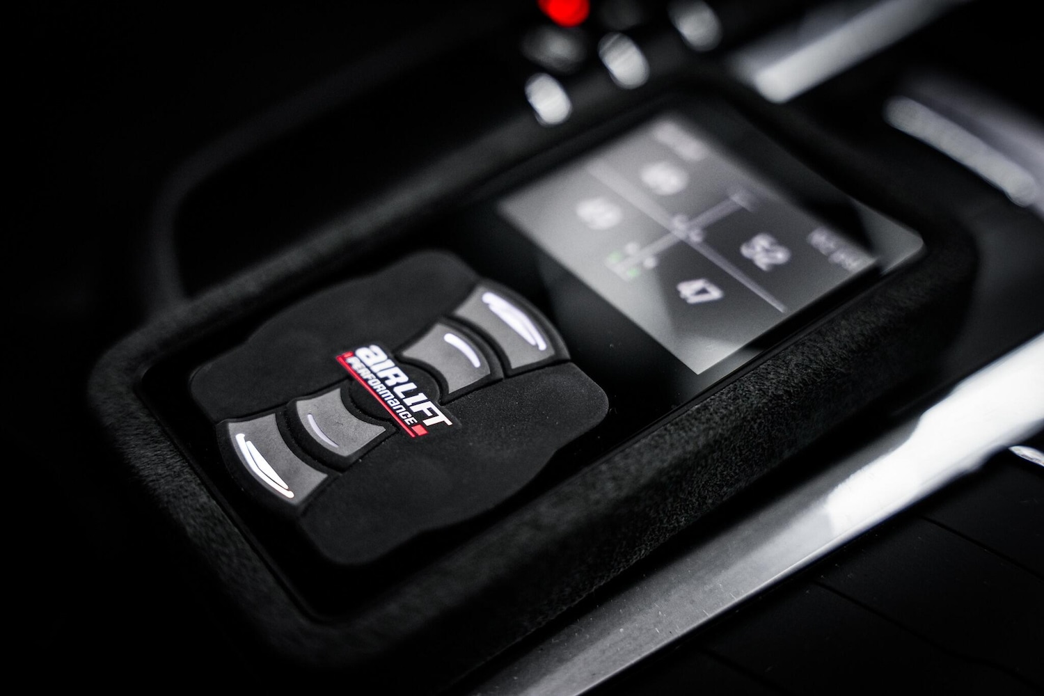 Used Porsche Macan 2021 for sale - 76658425: Photo 31