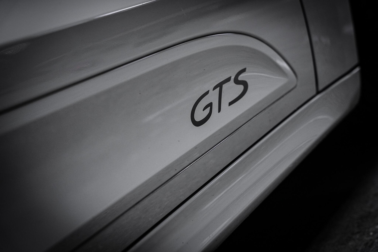 Used Porsche Macan 2021 for sale - 76658425: Photo 38