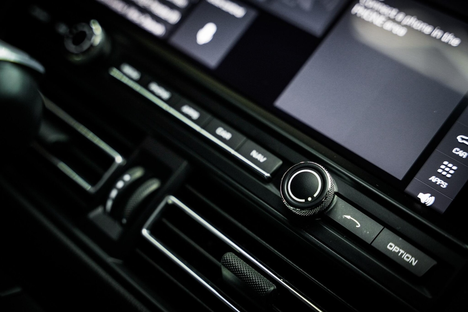 Used Porsche Macan 2021 for sale - 76658425: Photo 50