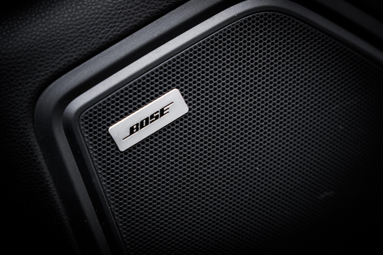 Used Porsche Macan 2021 for sale - 76658425: Photo 57