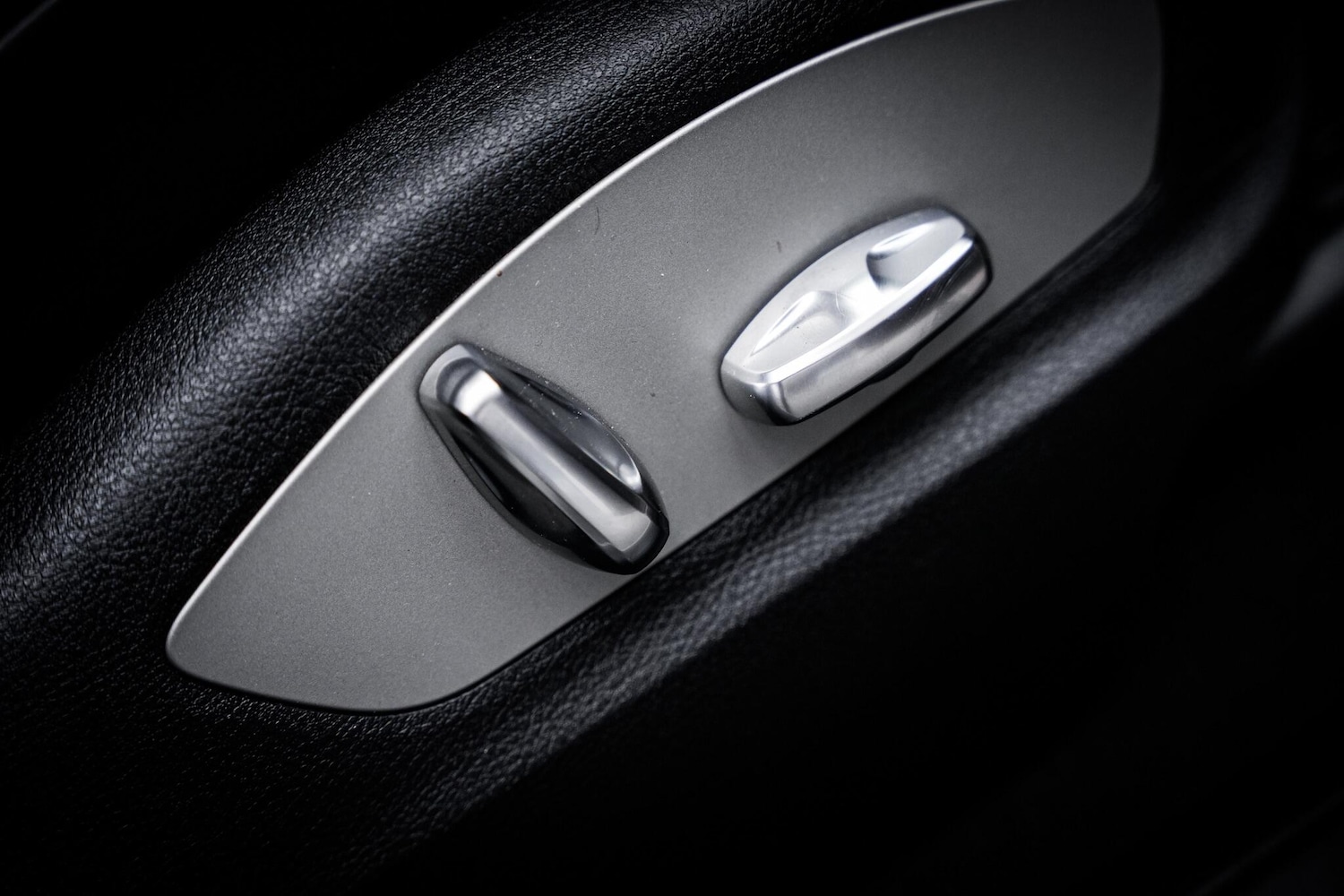 Used Porsche Macan 2021 for sale - 76658425: Photo 59