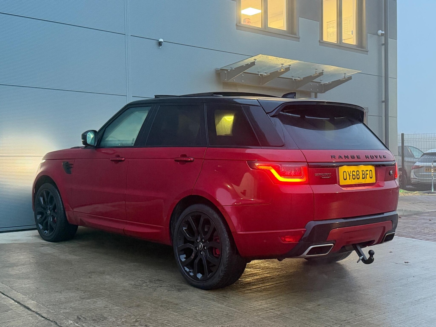 Used Land Rover Range Rover Sport 2018 for sale - 77144279: Photo 10