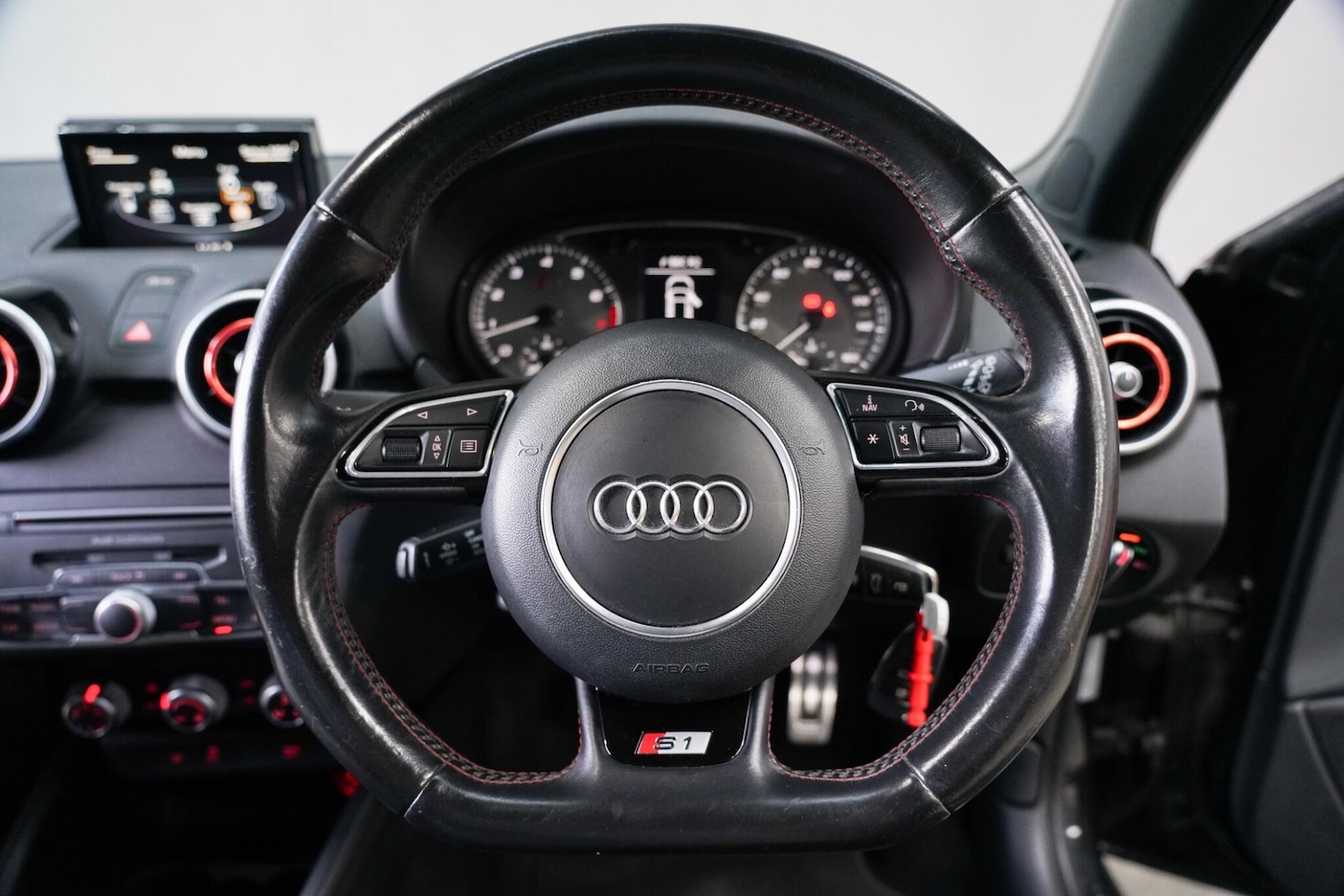 Used Audi A1 2016 for sale - 76765105: Photo 14