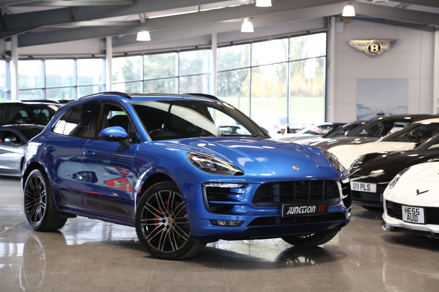 Used Porsche Macan 2017 for sale - 78204524: Photo 5