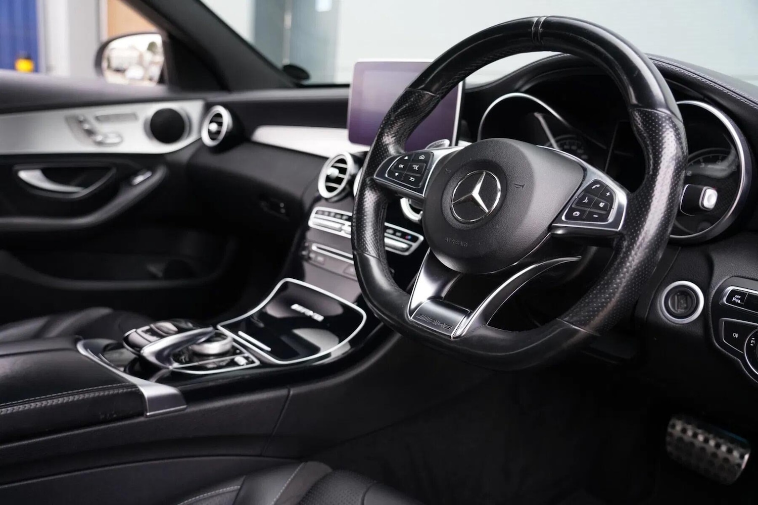 Used Mercedes-Benz C Class 2015 for sale - 77351545: Photo 10