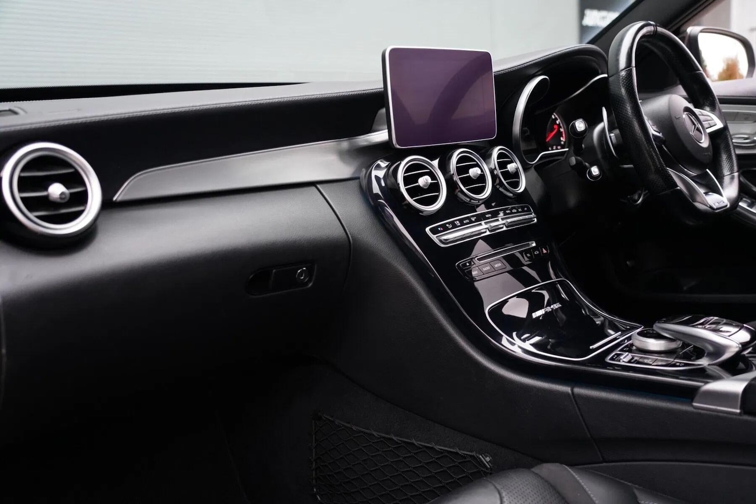 Used Mercedes-Benz C Class 2015 for sale - 77351545: Photo 12