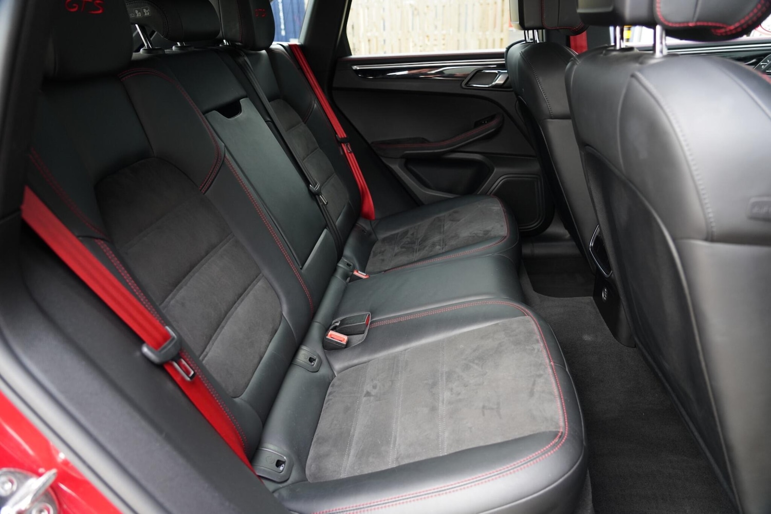 Used Porsche Macan 2017 for sale - 76657359: Photo 14