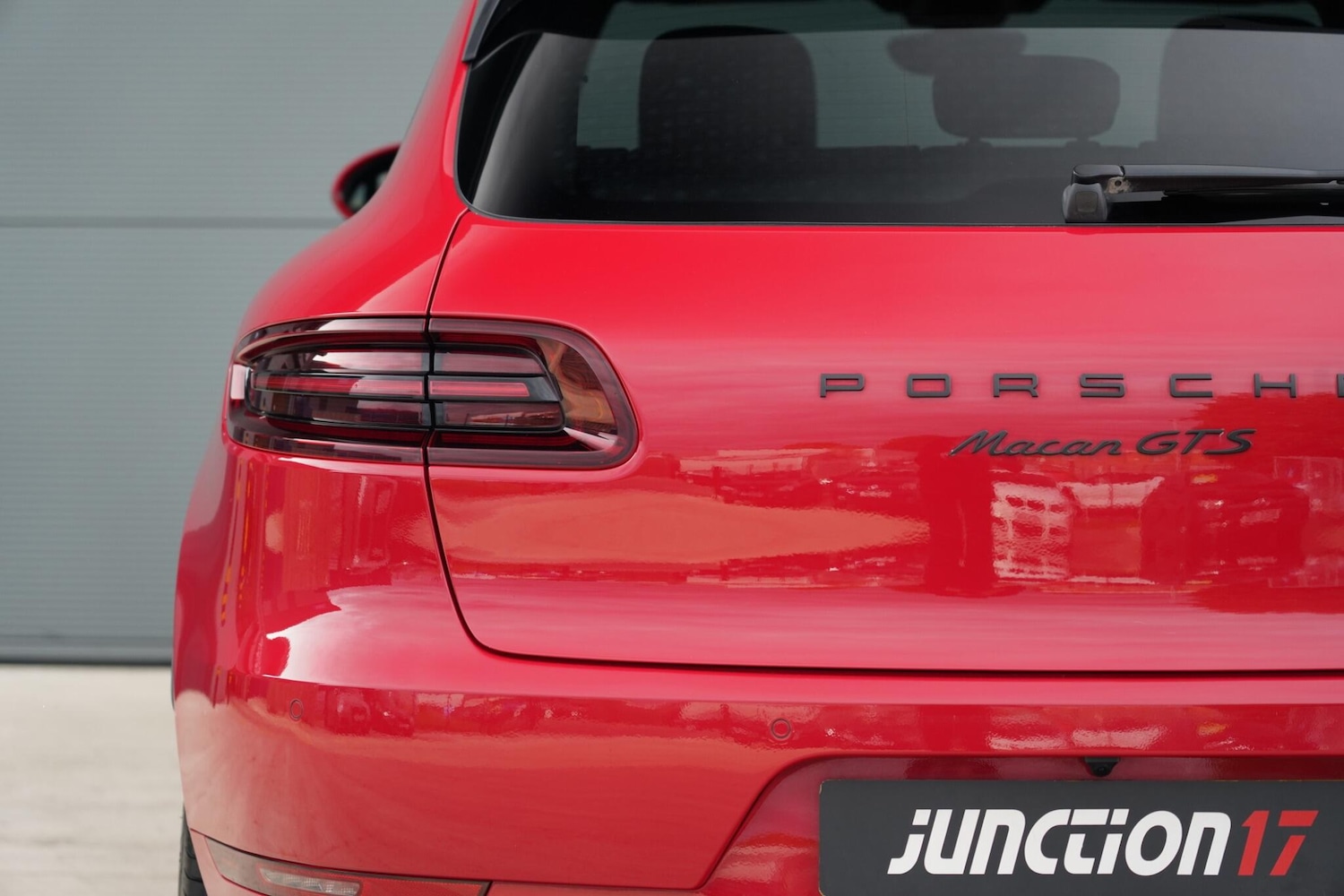 Used Porsche Macan 2017 for sale - 76657359: Photo 20
