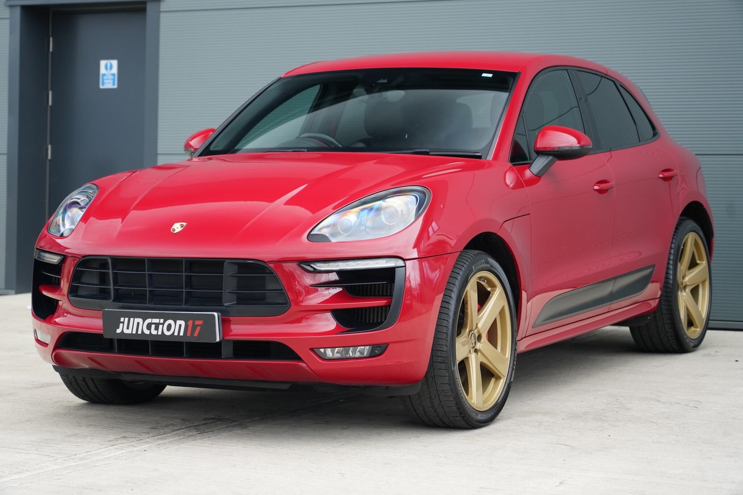 Used Porsche Macan 2017 for sale - 76657359: Photo 5