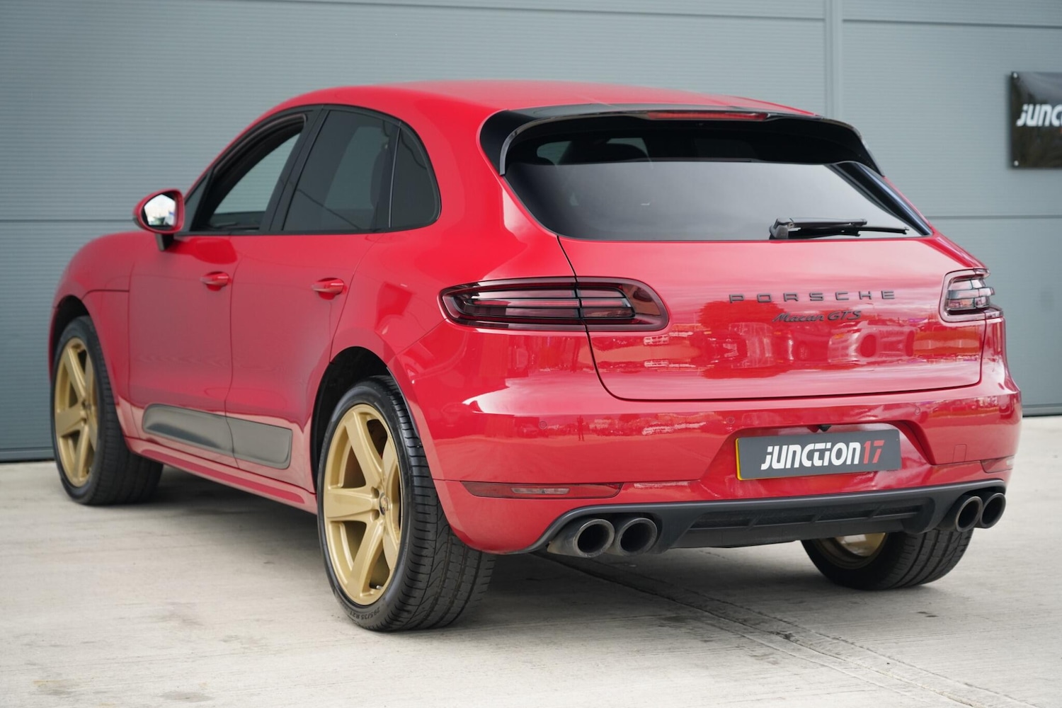 Used Porsche Macan 2017 for sale - 76657359: Photo 6