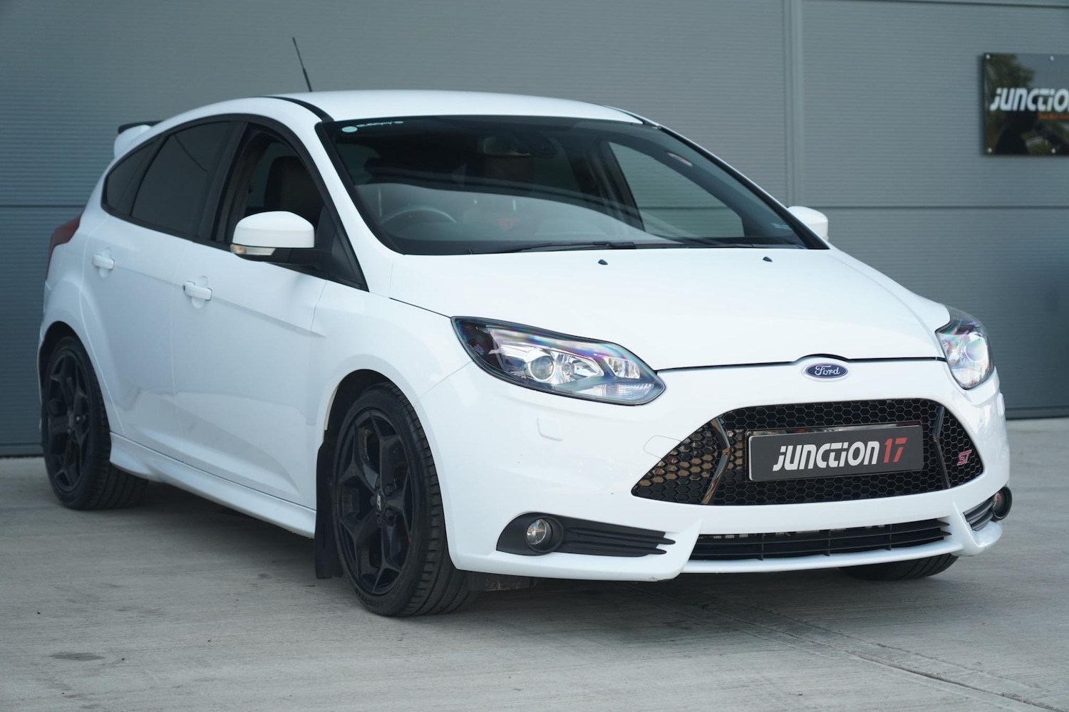 Used Ford Focus 2014 for sale - 76658333: Photo 3
