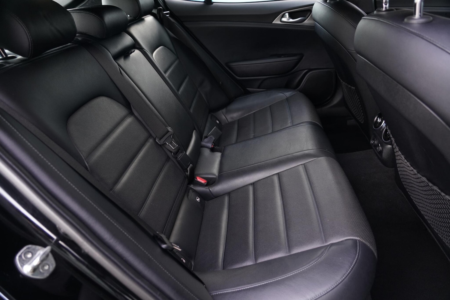 Used Kia Stinger 2018 for sale - 76658427: Photo 15