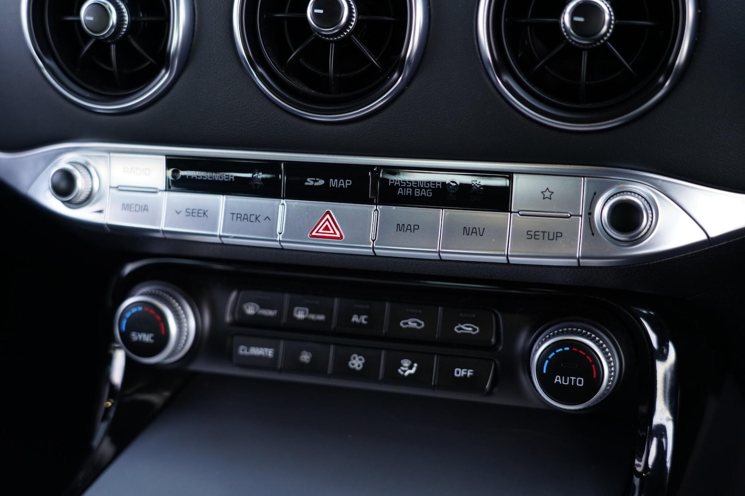 Used Kia Stinger 2018 for sale - 76658427: Photo 24