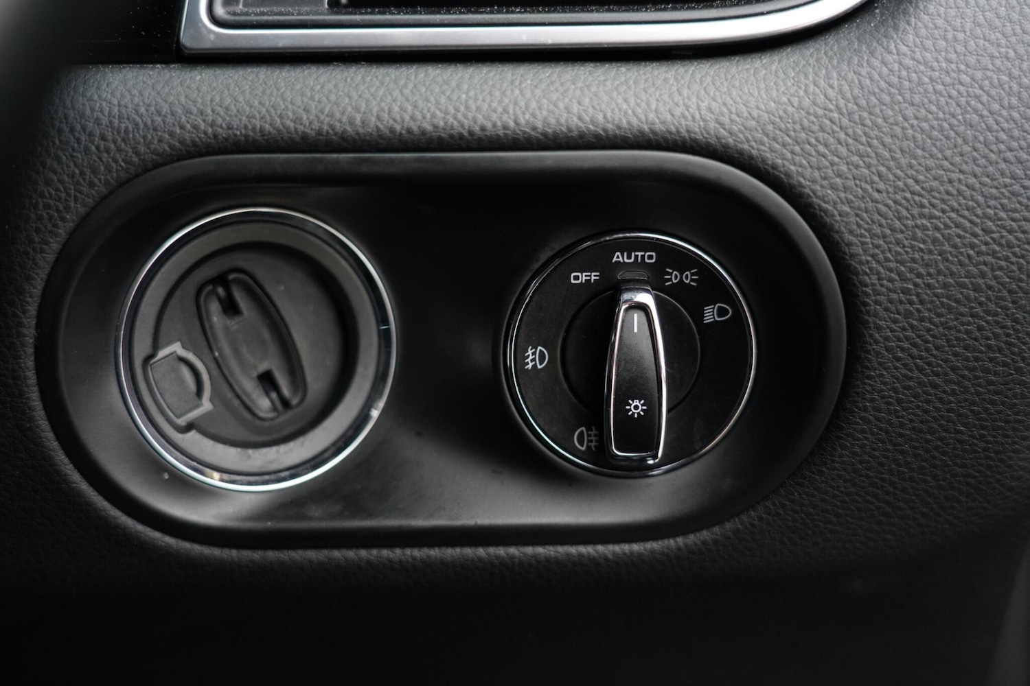 Used Porsche Macan 2018 for sale - 77376515: Photo 25