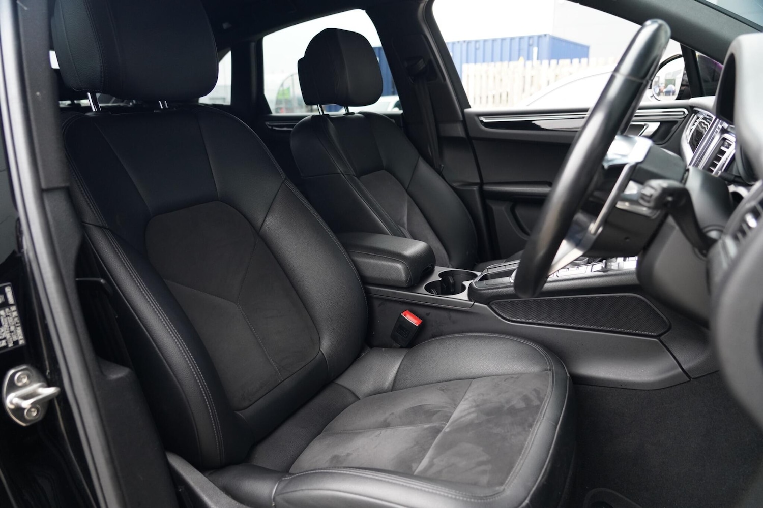 Used Porsche Macan 2018 for sale - 77376515: Photo 9