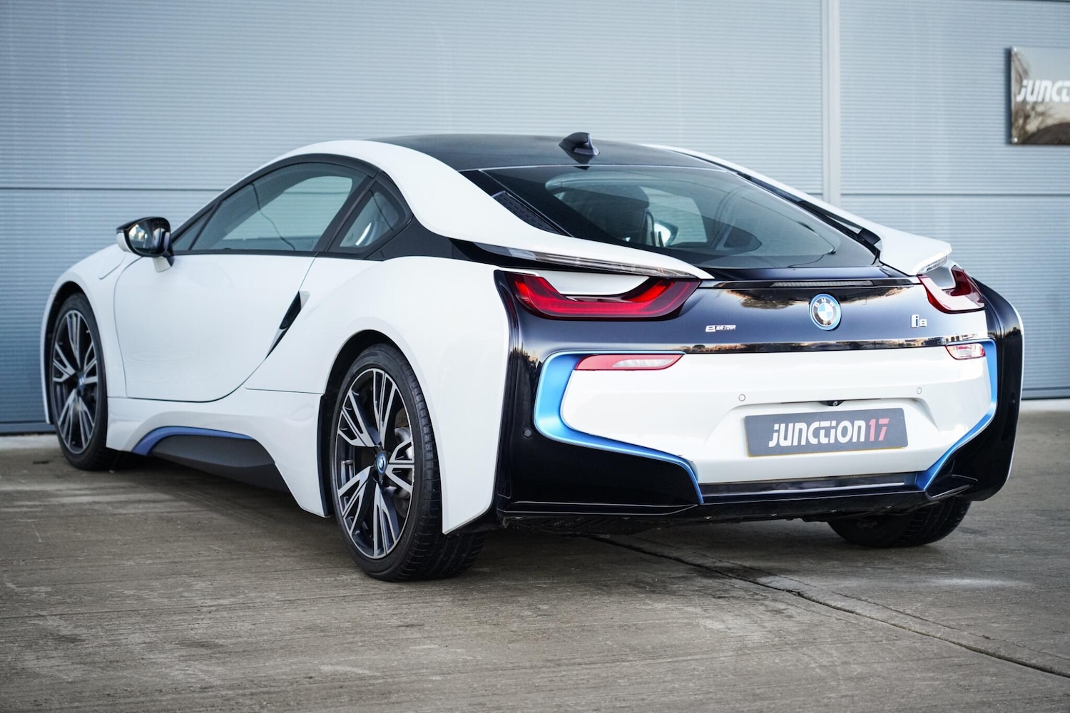 Used BMW i8 2015 for sale - 76765170: Photo 7