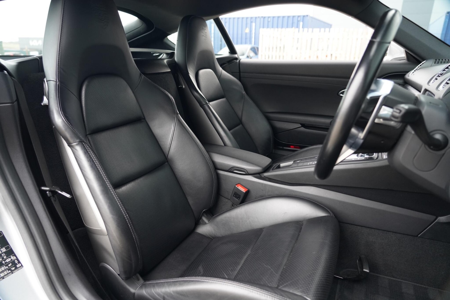 Used Porsche 718 Cayman 2019 for sale - 77633727: Photo 11