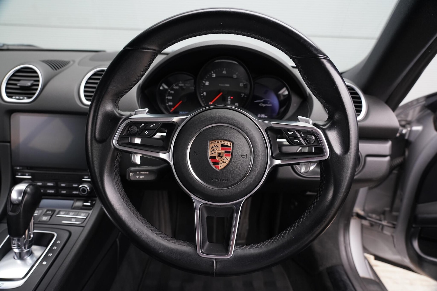 Used Porsche 718 Cayman 2019 for sale - 77633727: Photo 13