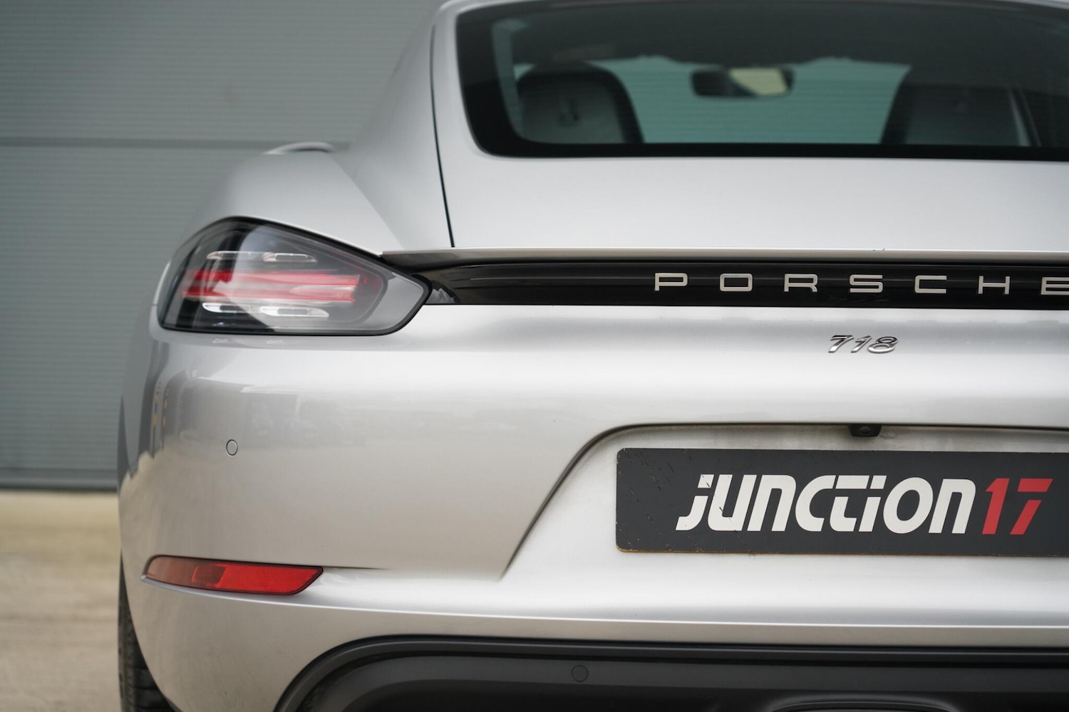 Used Porsche 718 Cayman 2019 for sale - 77633727: Photo 22